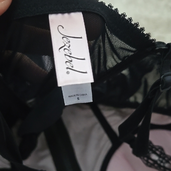 Jezebel Elegant Black Lace Bustier Size Small - Picture 5 of 5